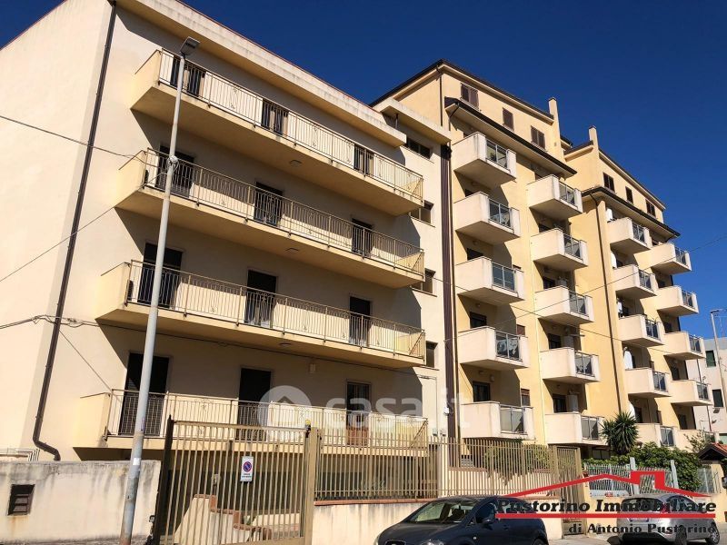Appartamento in Vendita in Via Nuova Modena 15 a Reggio Calabria