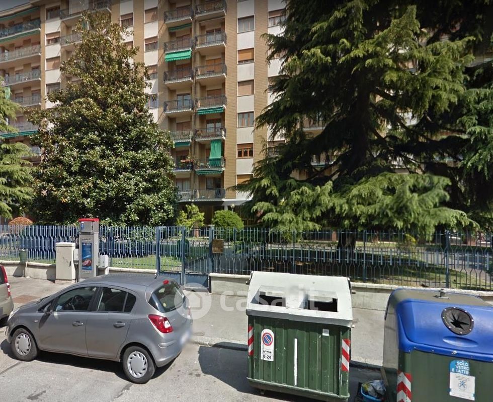 Appartamento in Vendita in Via Buenos Aires 16 a Torino