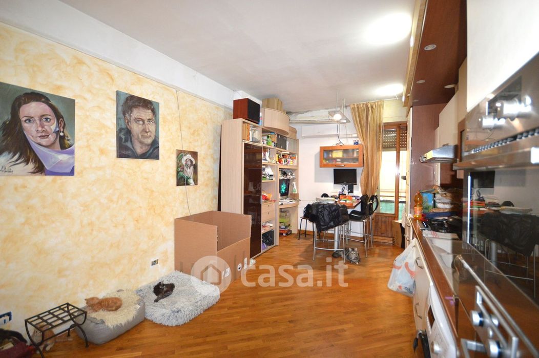 Appartamento in Vendita in Via Carlo Darwin a Arezzo