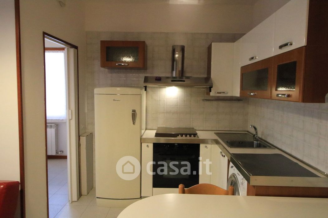 Appartamento in Affitto in Via dei Walser 19 a Novara