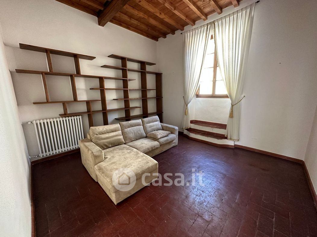 Appartamento in Vendita in Piazza san francesco a Prato