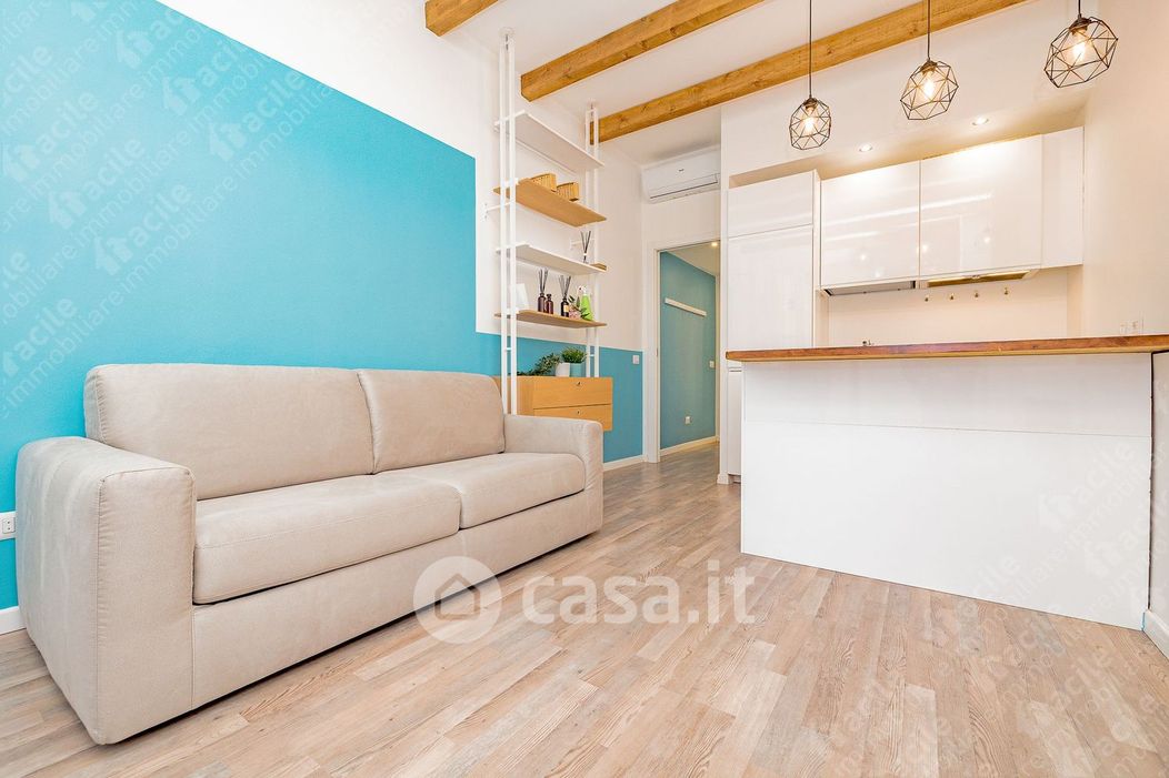 Appartamento in Vendita in Via Nicola D'Apulia 10 a Milano