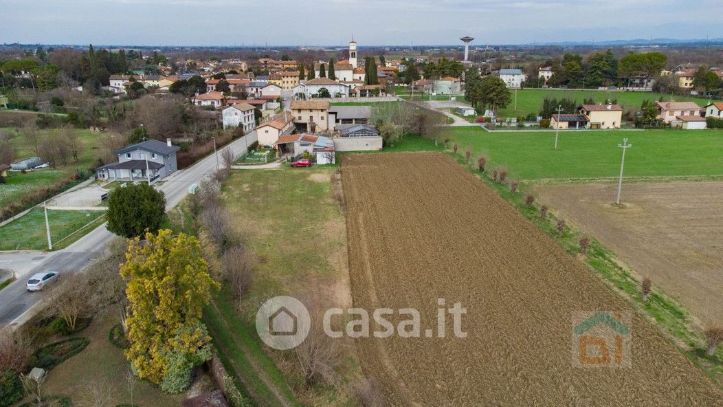 Terreno edificabile in Vendita in Via Goffredo Mameli a Aiello del Friuli