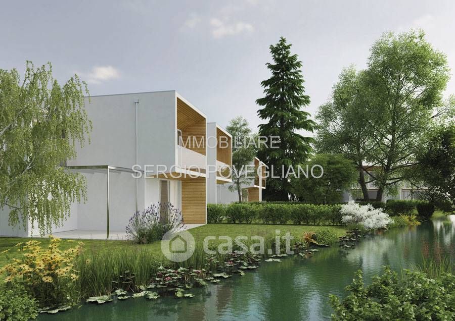 Casa Bi/Trifamiliare in Vendita in Viale Brigata Treviso a Treviso
