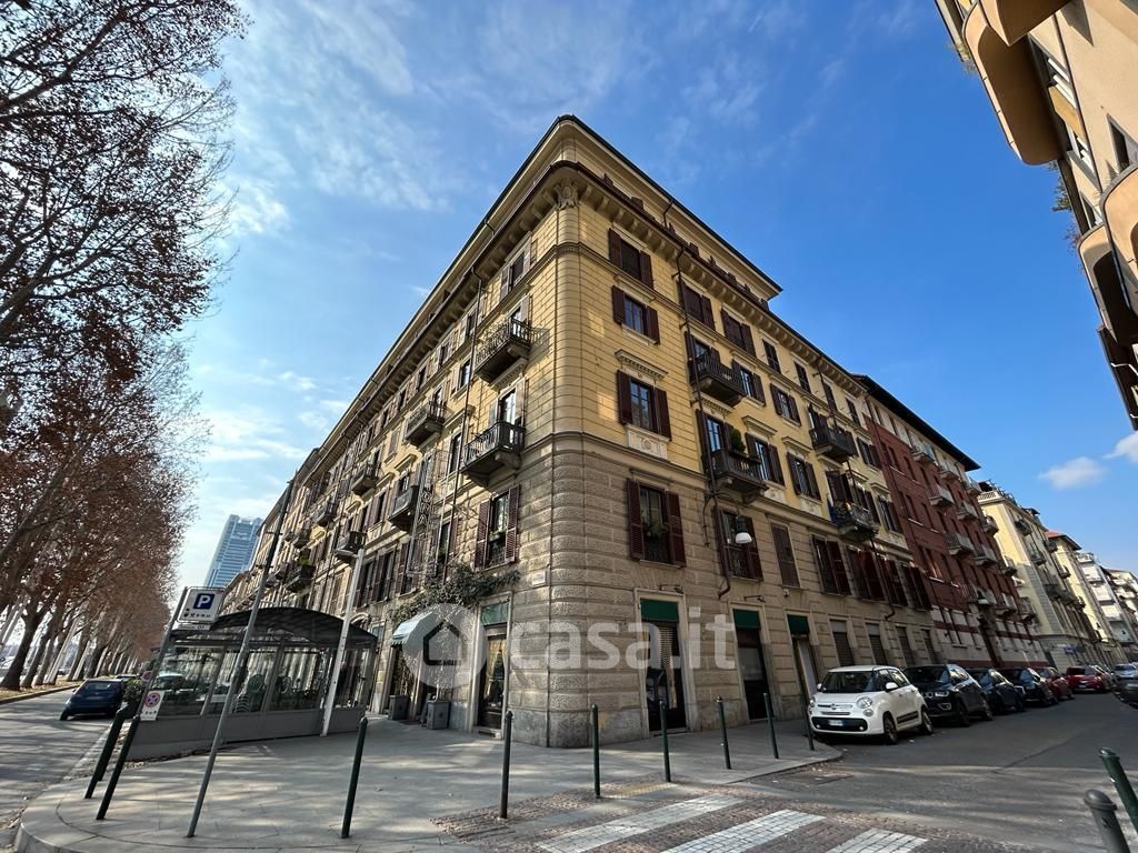 Appartamento in Vendita in Corso Inghilterra 45 a Torino