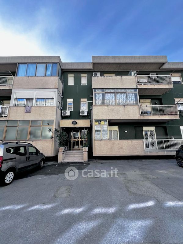 Appartamento in Vendita in Via Felix Mendelssohn 7 a Palermo