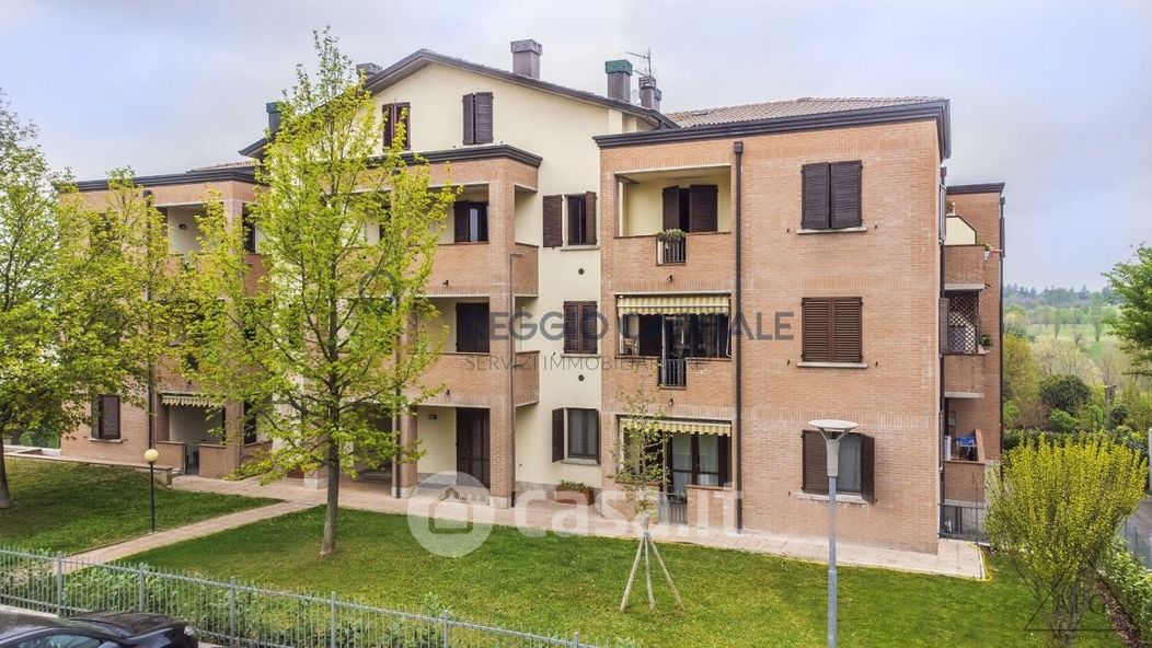 Appartamento in Vendita in Via Dante Freddi a Reggio Emilia
