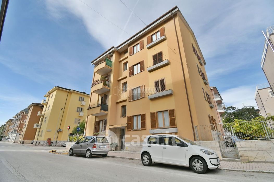 Appartamento in Vendita in Via Giuseppe Verdi 24 a Ascoli Piceno