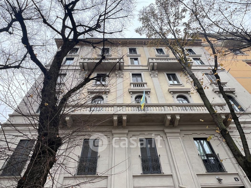 Appartamento in Affitto in Via Mario Pagano 4 a Milano