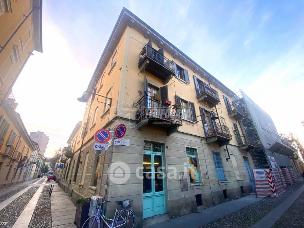 Appartamento in Vendita in Via Musinè 12 a Torino