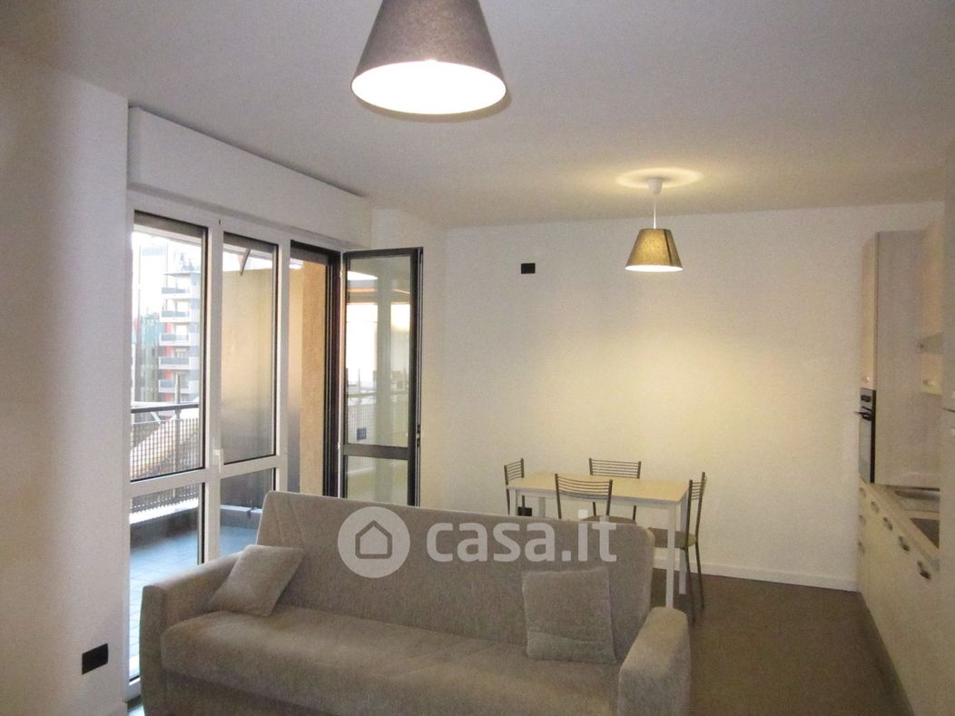 Appartamento in Affitto in Via Enrico Cosenz 54 a Milano