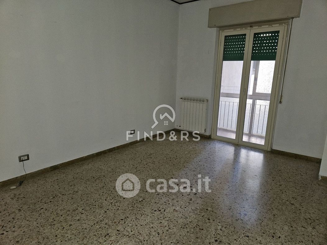 Appartamento in Vendita in Via Giannangelo Spagnolio 36 a Reggio Calabria