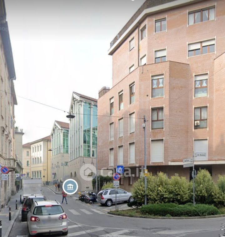 Appartamento in Vendita in Piccinini a Bergamo
