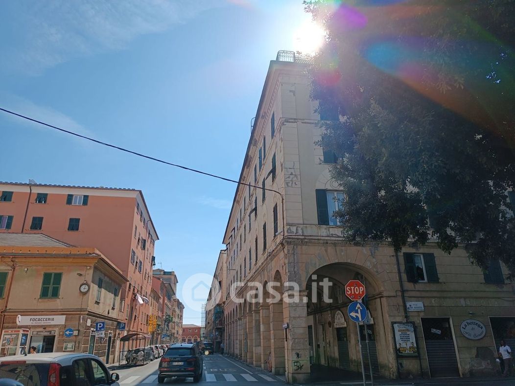 Appartamento in Vendita in Via Giuseppe Biancheri 1 a Genova