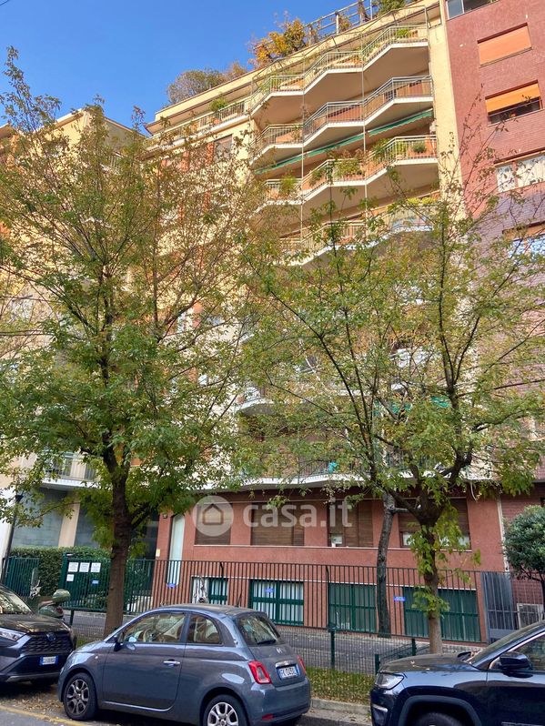 Appartamento in Vendita in Via Carlo Ravizza 22 a Milano