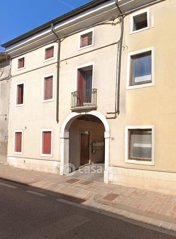 Appartamento in Vendita in Corso G. Matteotti a Montecchio Maggiore