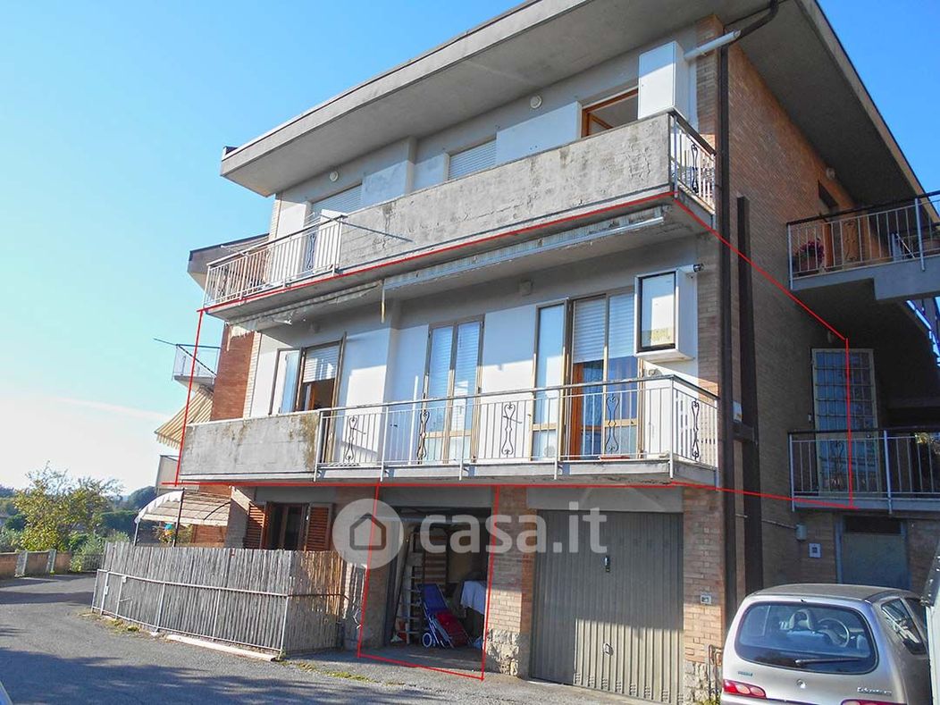 Appartamento in Vendita in Via Piemonte a Siena