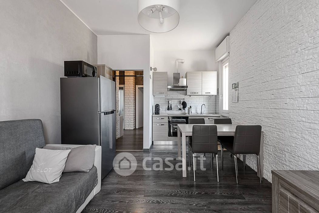 Appartamento in Vendita in Via Quintosole a Milano