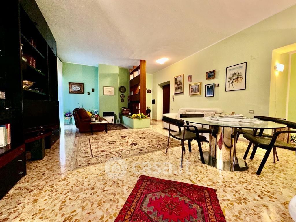 Appartamento in Vendita in Via Filippo Buonarroti 57125 a Livorno