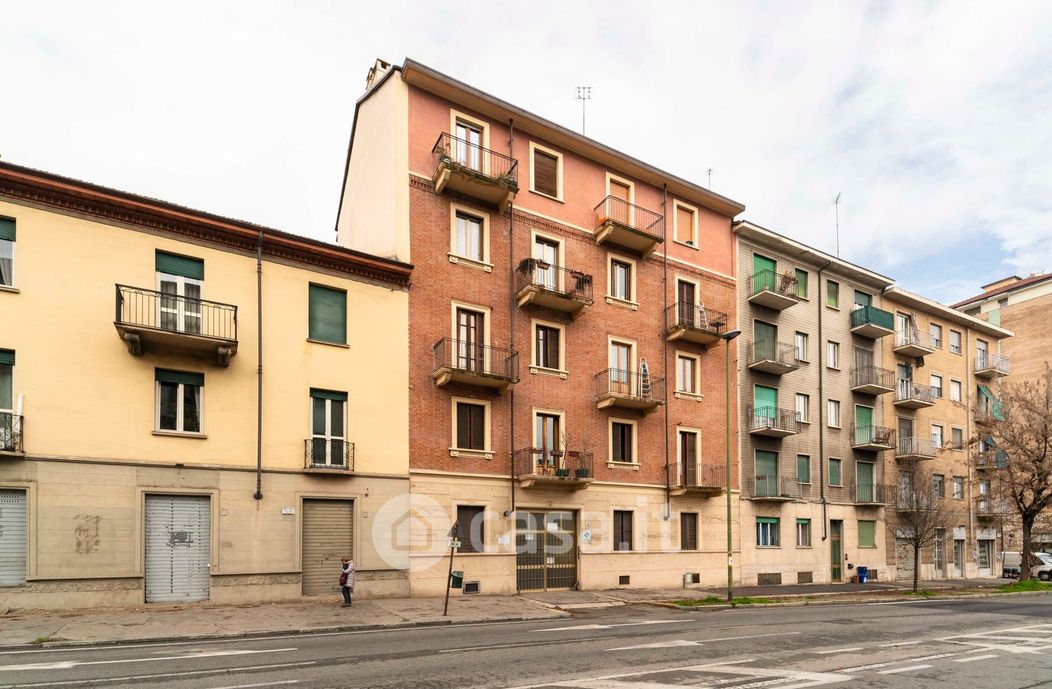 Appartamento in Vendita in Strada di Settimo 3 a Torino
