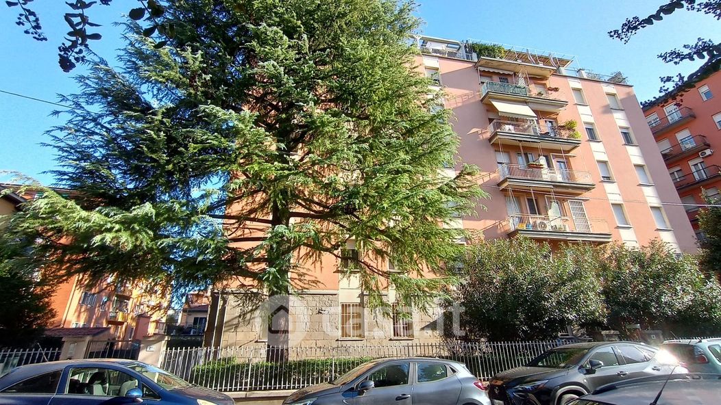 Appartamento in Vendita in Via Sandro Botticelli 2 a Bologna