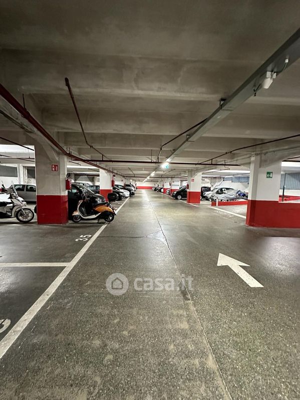 Garage/Posto auto in Vendita in Corso Niccolò Paganini a Genova