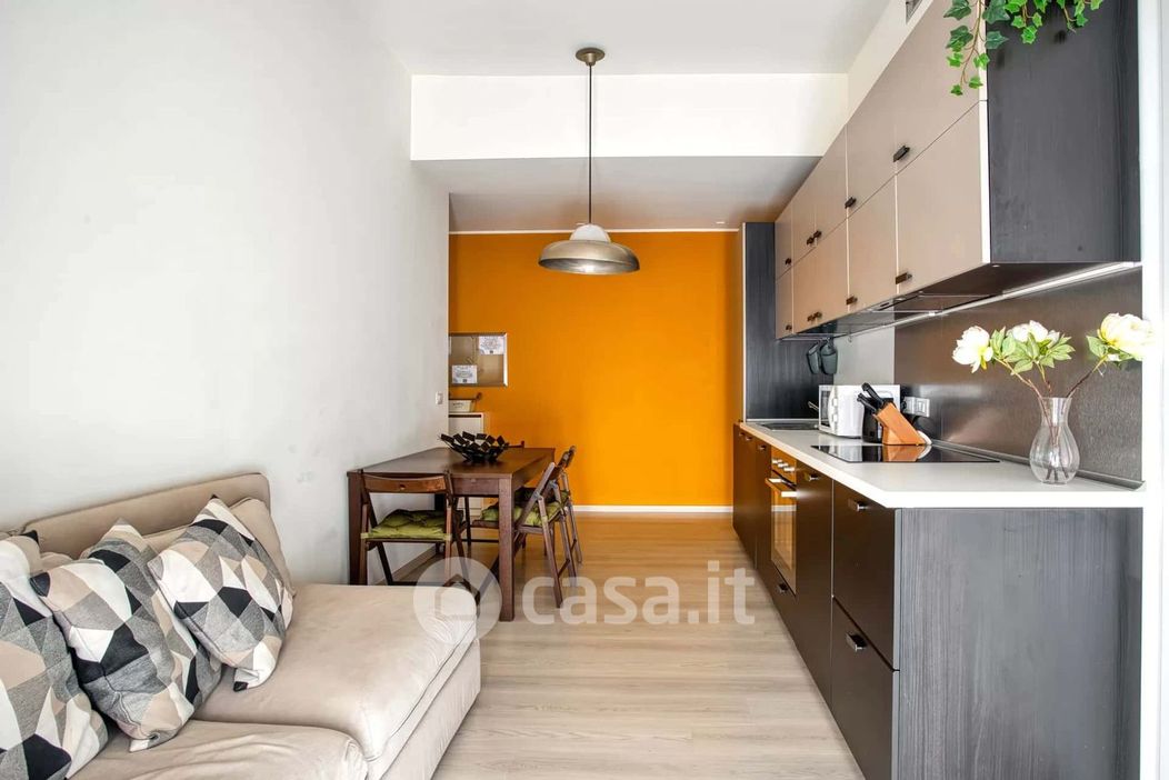 Appartamento in Affitto in Via Alfonso Lamarmora a Milano