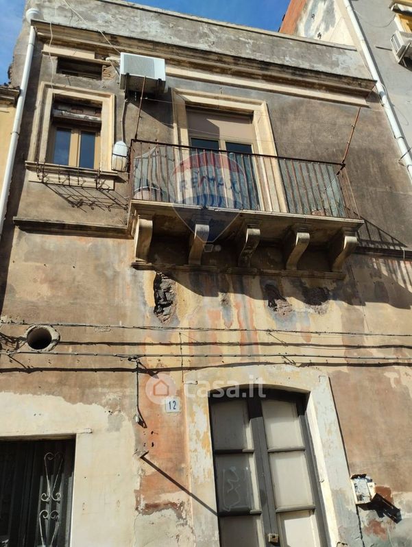 Casa indipendente in Vendita in Via Zammataro 14 a Catania