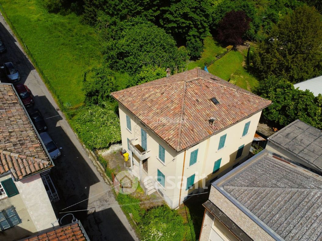 Casa indipendente in Vendita in Via Trieste 4 a Salsomaggiore Terme