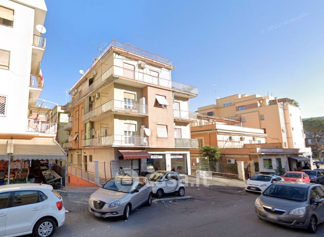 Appartamento in Vendita in Via Raimondello Orsini 6 a Taranto