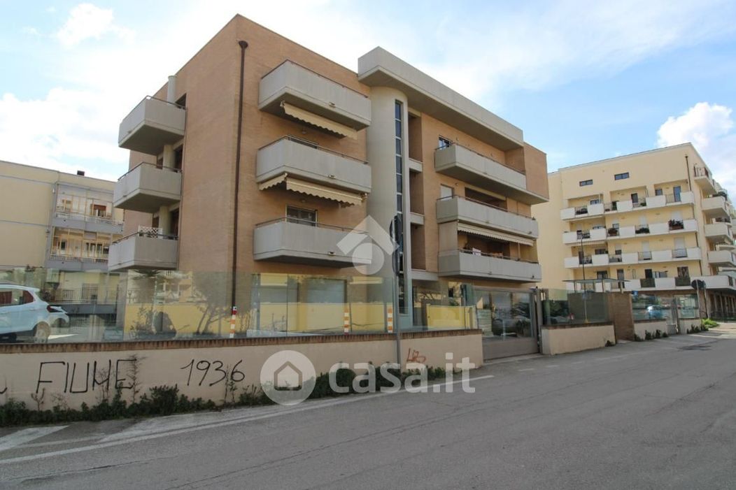 Appartamento in Vendita in Via Socrate a Pescara