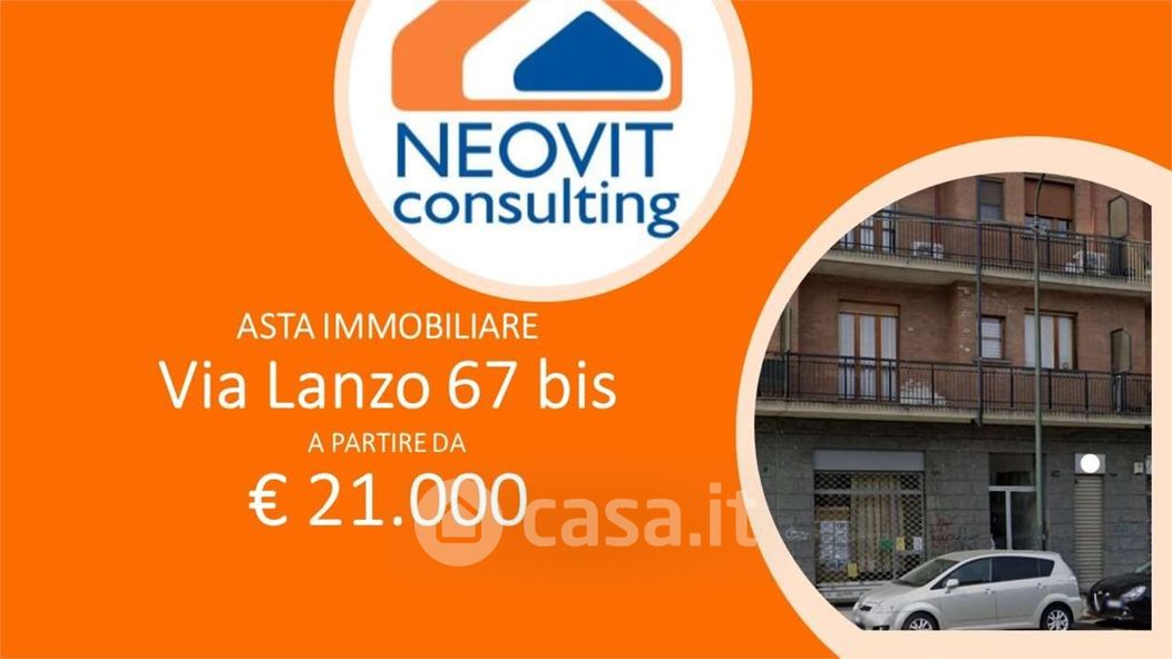 Negozio/Locale commerciale in Vendita in Via Lanzo 67 bis a Torino