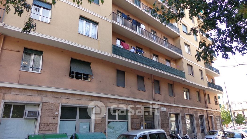 Appartamento in Vendita in Piazza Nicolò Barabino 10 a Genova
