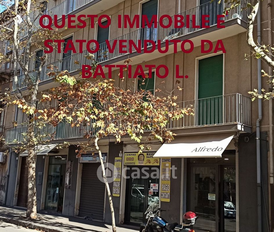 Appartamento in Vendita in Via LAGO DI NICITO a Catania