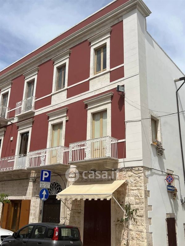 Appartamento in Vendita in Piazza Nicola e Costa a Castellana Grotte