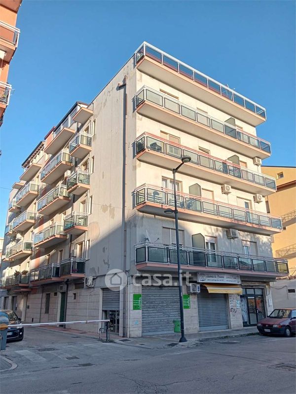 Appartamento in Vendita in Via Fernando Francesco d'Avalos 115 a Pescara