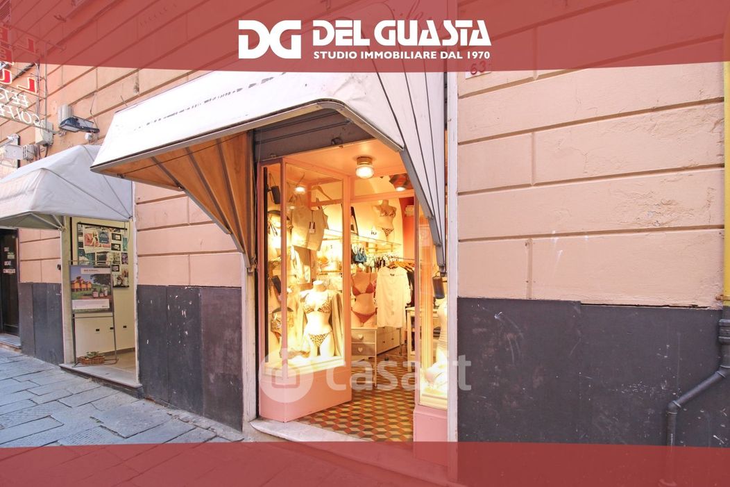 Negozio/Locale commerciale in Affitto in Via Colombo a Genova