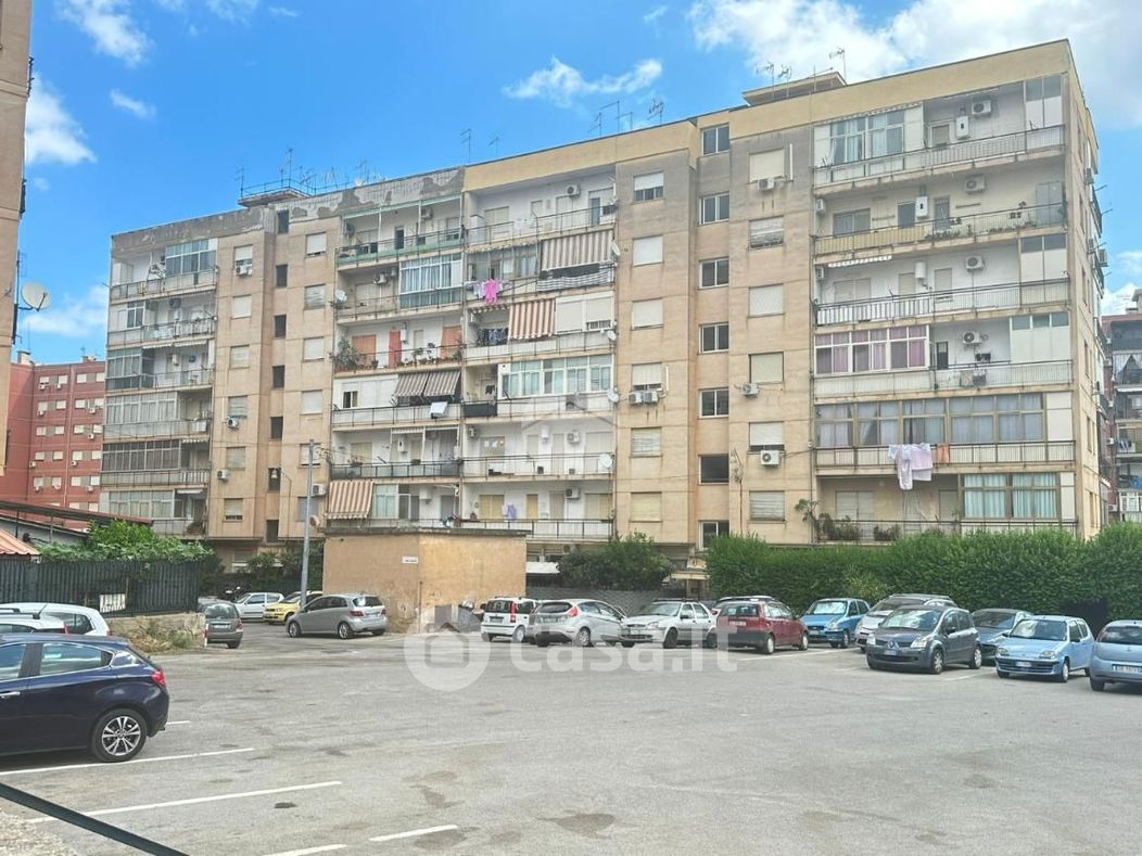 Appartamento in Vendita in Via Dello Spinone 3 a Palermo