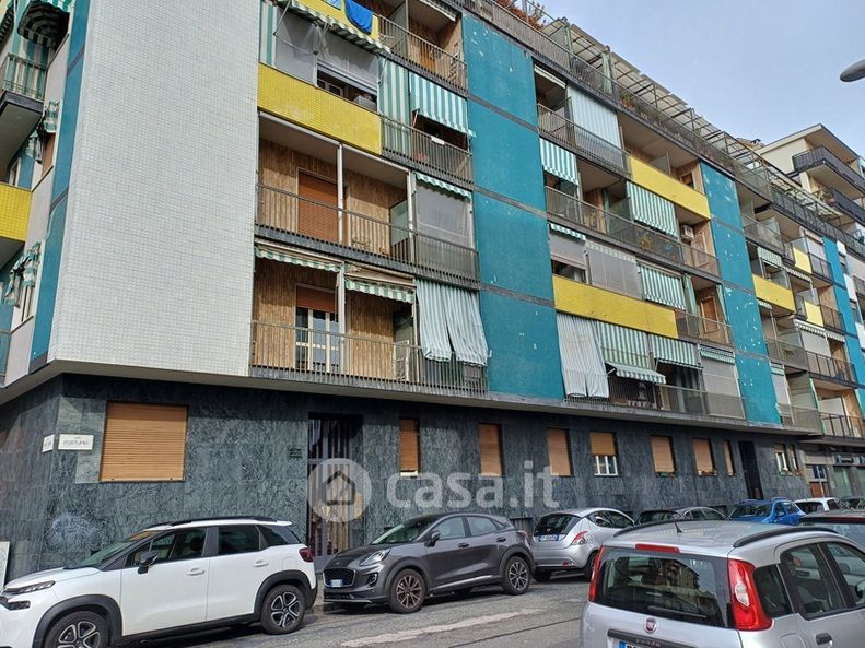 Appartamento in Vendita in Via Postumia 42 a Torino