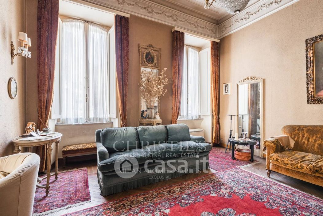 Appartamento in Vendita in Via Gaetano Donizetti a Roma