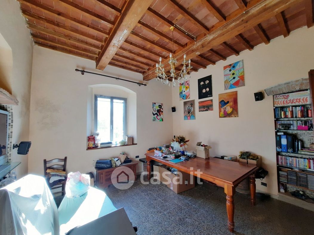 Casa Bi/Trifamiliare in Vendita in Via di Mezzo II a Lucca