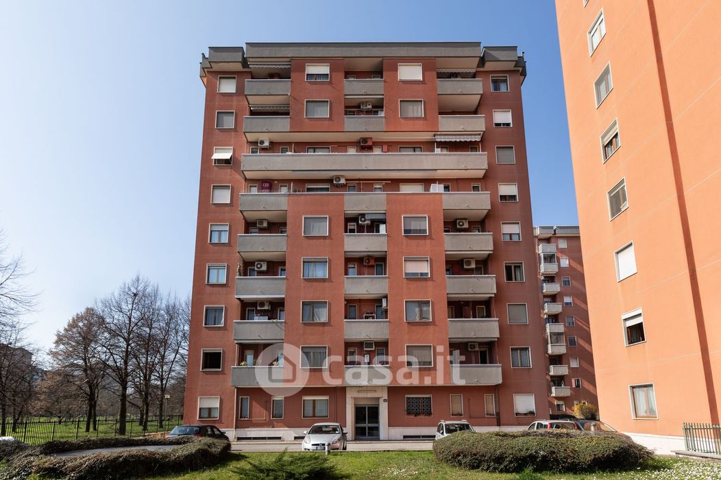 Appartamento in Vendita in Via Mar Nero 32 a Milano