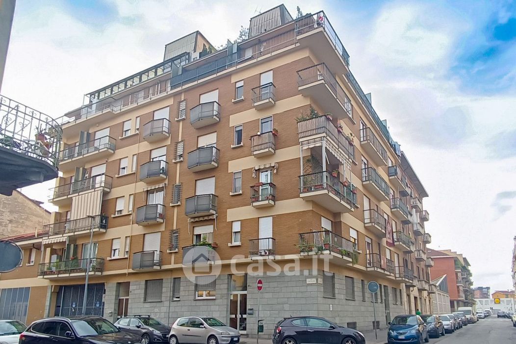 Appartamento in Vendita in Via Châtillon 21 bis a Torino