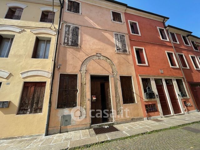 Rustico/Casale in Vendita in a Cologna Veneta