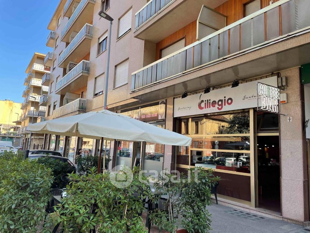 Negozio/Locale commerciale in Vendita in Via Augusto Abegg 6 a Torino