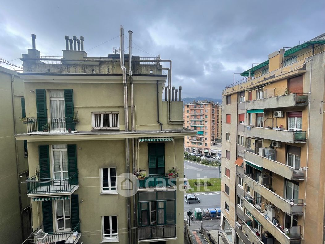 Appartamento in Vendita in Salita dell'Orso 1 a Genova