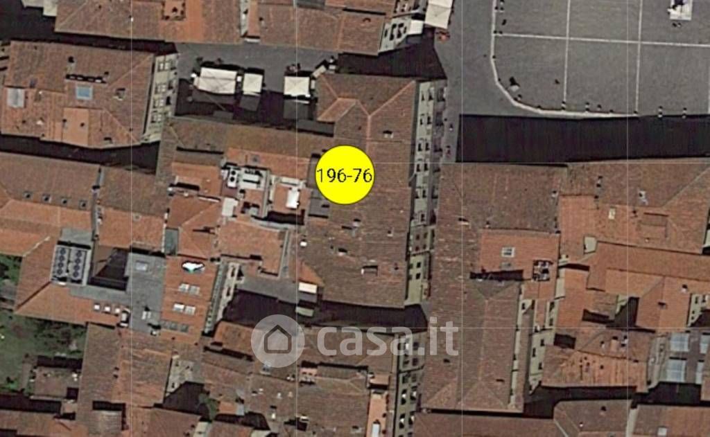 Negozio/Locale commerciale in Vendita in Corte Campana 14 a Lucca