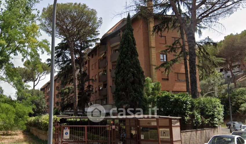Appartamento in Vendita in Via Beato Battista Spagnoli a Roma