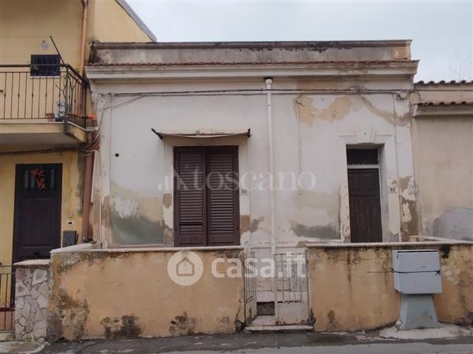 Casa indipendente in Vendita in Via Ciaculli a Palermo
