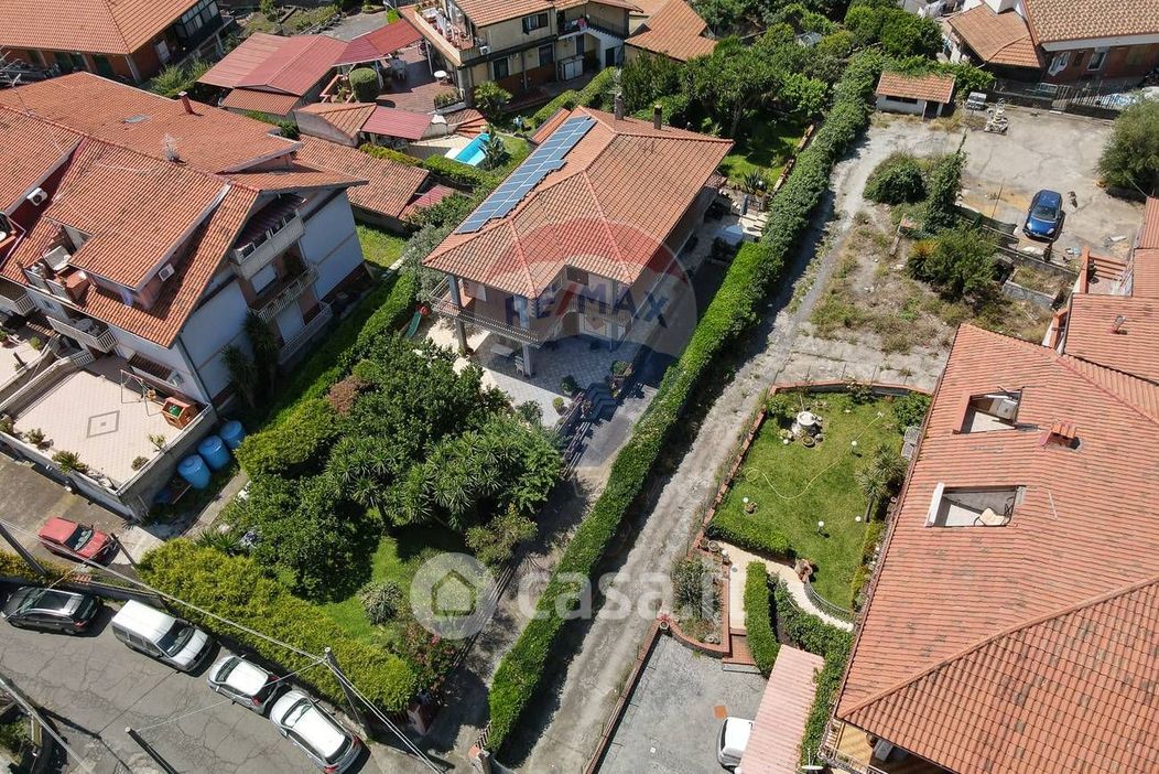 Villa in Vendita in Via del Colle 20 a Tremestieri Etneo